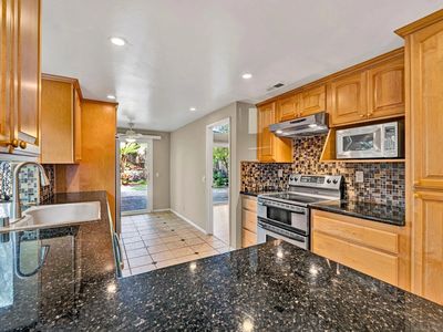 3710 Old Cobble Rd, San Diego, CA, 92111