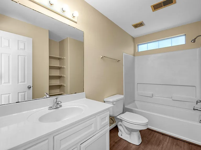 172 Binnacle Ct #A — Photo 16