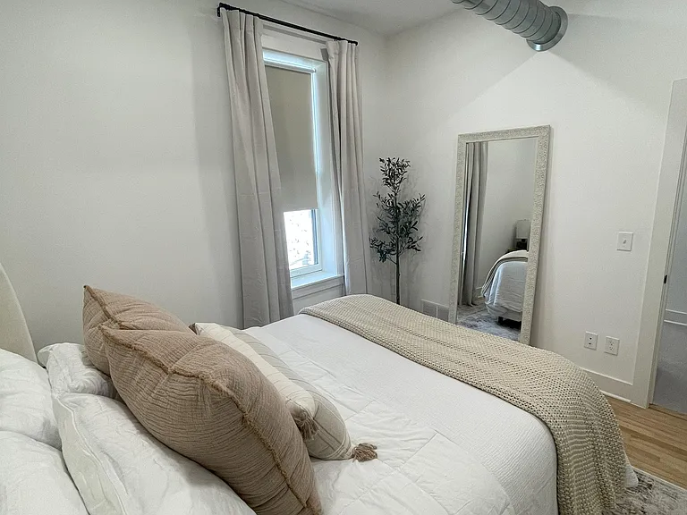 128 W Ash St #4 — Photo 17
