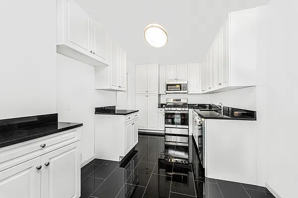 Sold by Brown Harris Stevens | media 6