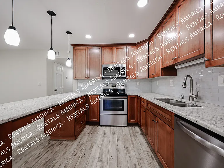 5525 E Thomas Rd #C2 — Photo 10