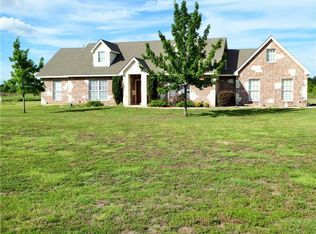 2135 Bells Chapel Rd, Waxahachie, TX 75165