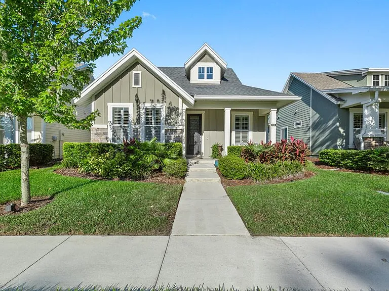 210 Lone Eagle Way — Photo 1