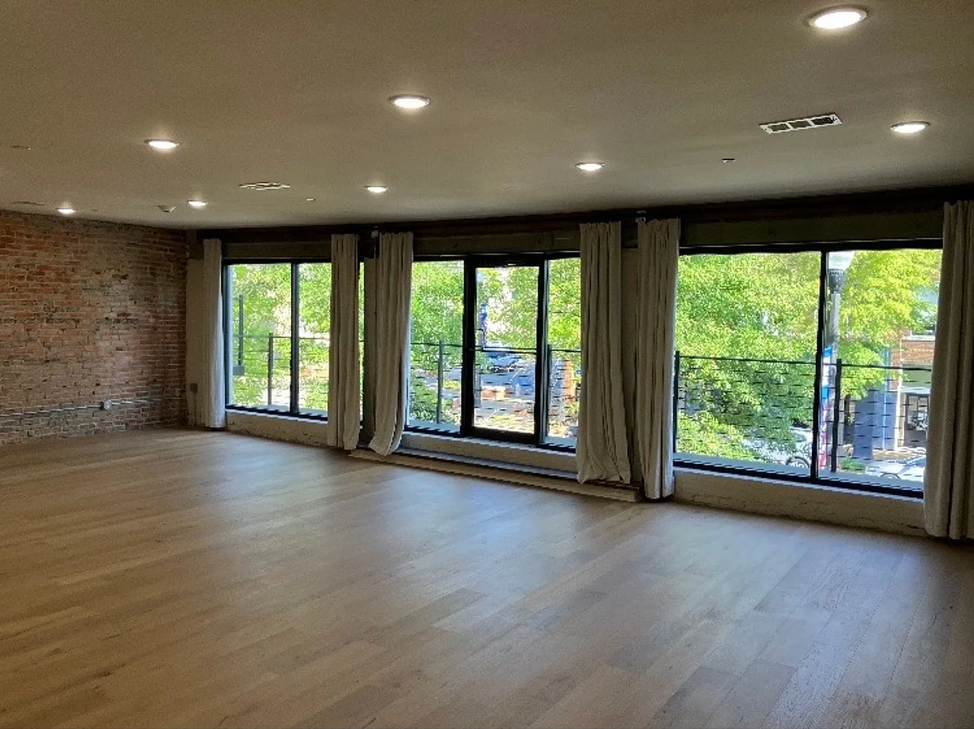 213 W Main St. Apt# 4 — Photo 4
