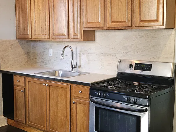 140 Lester Ave #1, Johnson City, NY 13790