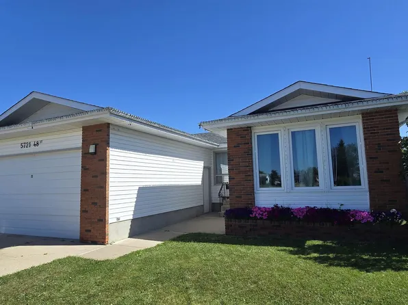 5721 48th St, Vegreville, AB T9C 1G9