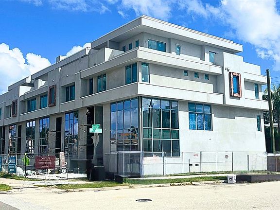 2nd image of 85 Davis Blvd #D