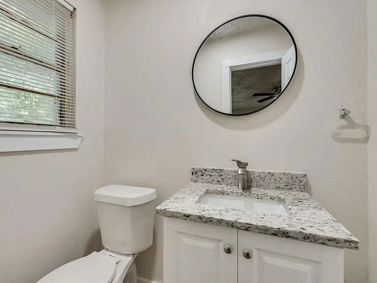 4626 Utah Ave — Photo 8