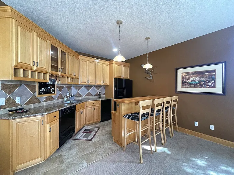 3995 N Shore Dr — Photo 19