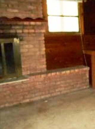 2nd image of 2130 Cowern Pl E