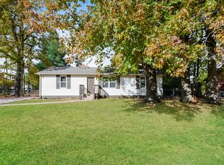 346 Woodale Dr, Clarksville, TN 37042