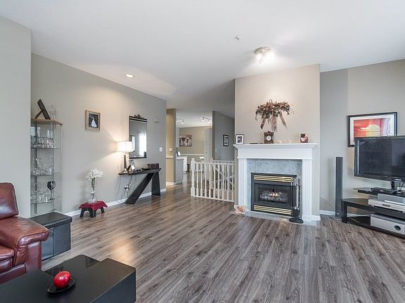 5th image of 21579 88b Ave #25