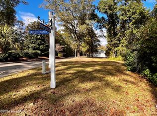538 Jabbertown Road, Southport, NC 28461