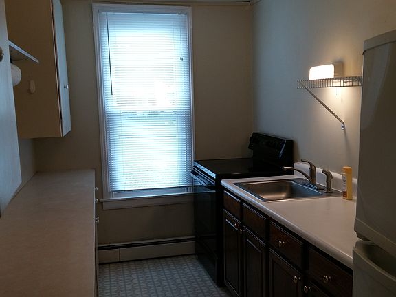 galley kitchen