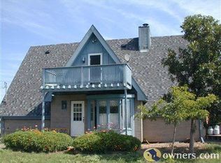 21410 Indian Head Rd, Golden, CO 80403