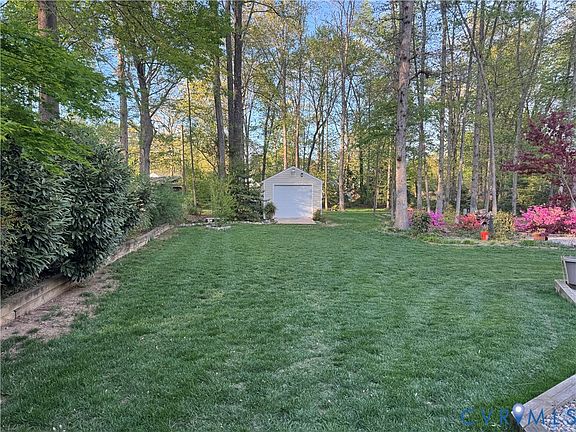 5th image of 8400 Chadwell Dr