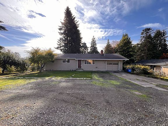 2nd image of 2705 NE 71st St