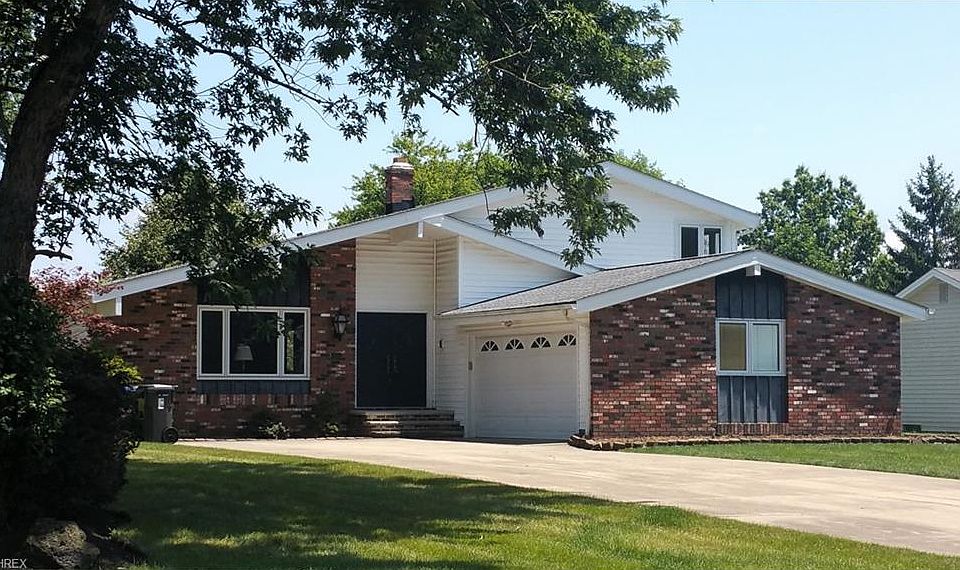 1st image of 6403 Woodbury Dr