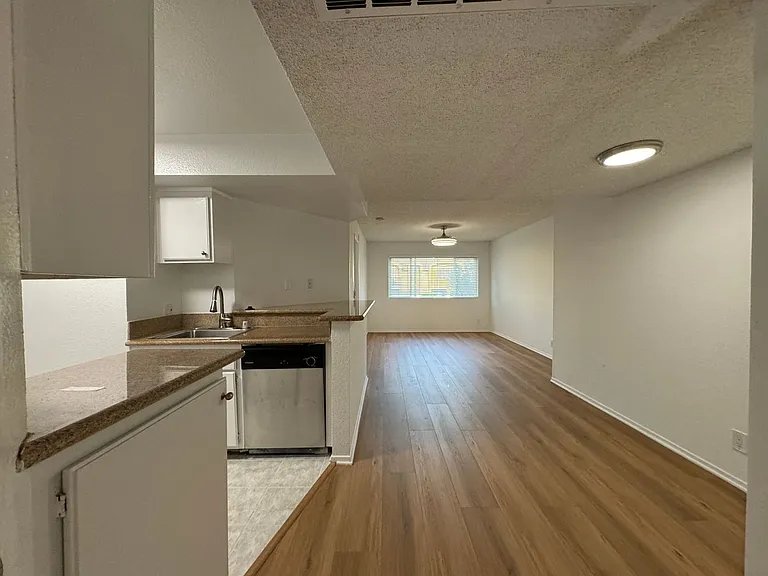 5050 Klump Ave — Photo 9
