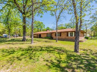120 Lost Forest Rd, Gun Barrel City, TX 75156