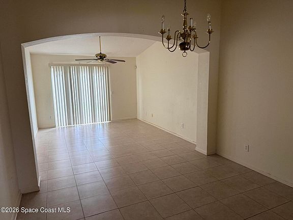 4th image of 950 Luminary Cir APT 104