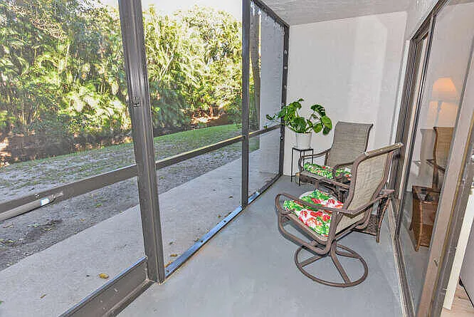 1605 S US Highway 1 #E103 — Photo 24