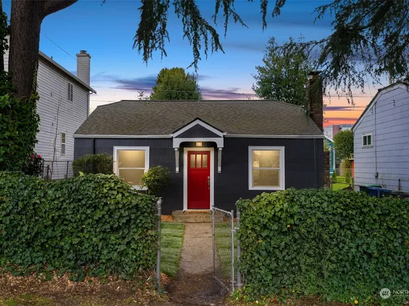 740 N 102nd Street, Seattle, WA 98133