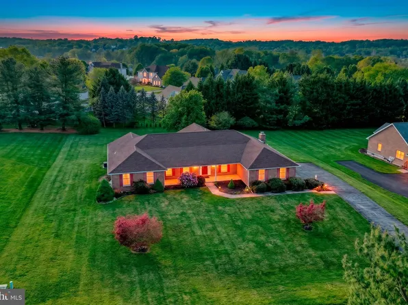 318 Detjen Dr, Hockessin, DE 19707