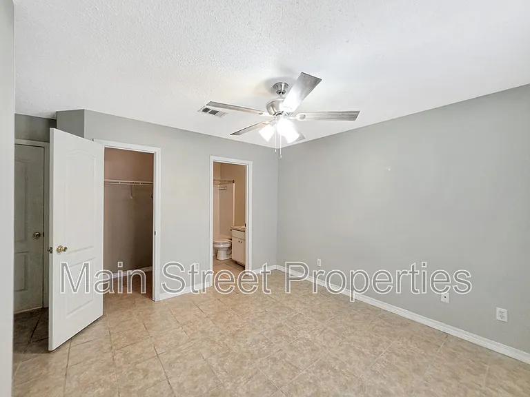 3359 Greenbriar Cir #A — Photo 11