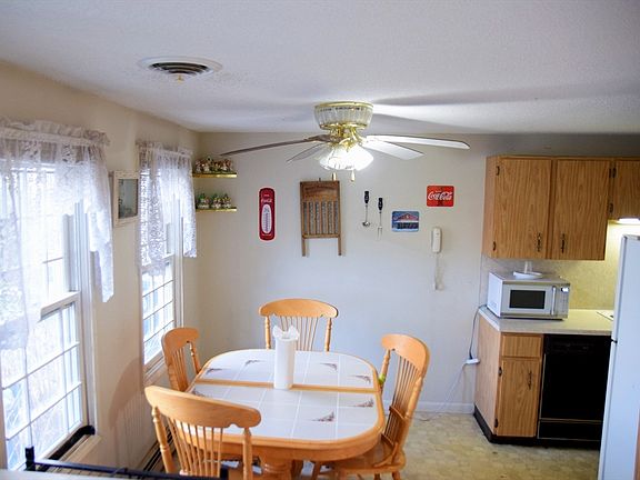 4th image of 534 Twin Lakes Dr Unit 534