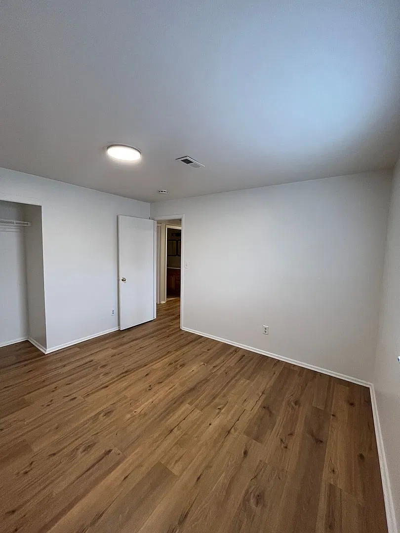 Newly remodeled 3-Bedroom, 1-Bathroom Duplex in Provo, UT — Photo 3