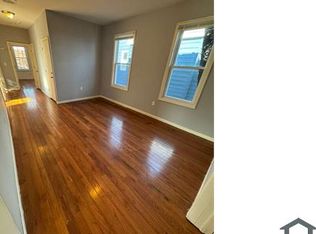 209 21st St FLOOR 2, Irvington, NJ 07111