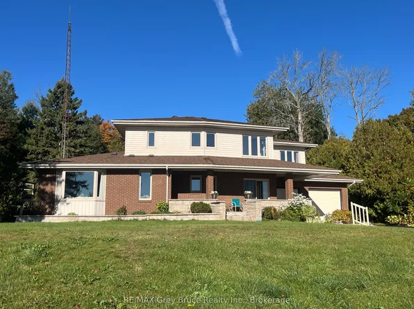 122 Cottage Ln, Georgian Bluffs, ON N4K 5N4