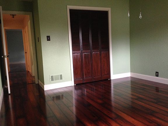 Bedroom #1