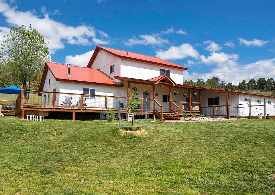 1st image of 764 Vista De La Mesa