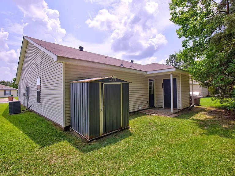 15119 Deer Creek Dr #B — Photo 23
