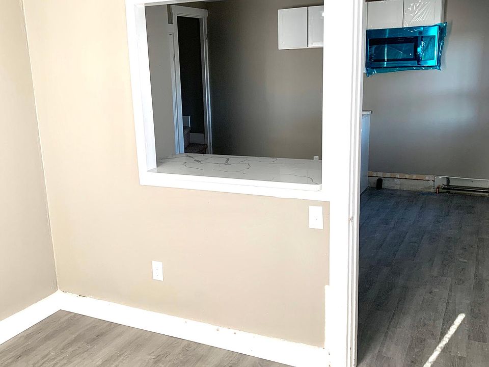 1st image of 90 West St