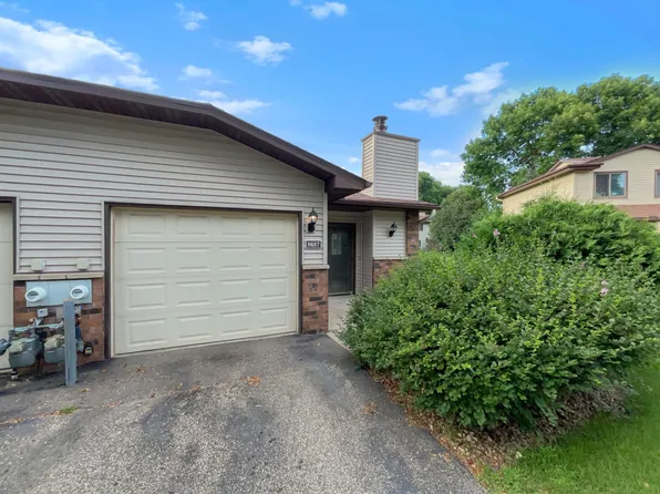 8687 Maplebrook Pkwy N, Brooklyn Park, MN 55445