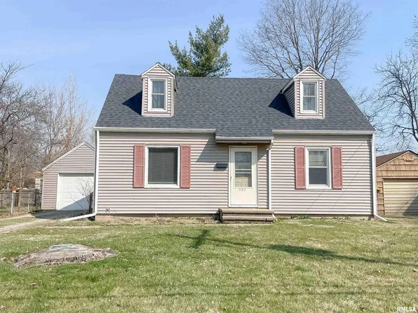 1125 W Sunnyside St, Chillicothe, IL 61523