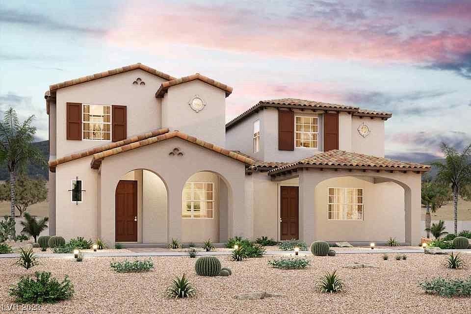 1st image of 215 Vanhoy Ave