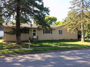 2205 Casper Ave, Waterloo, IA 50701