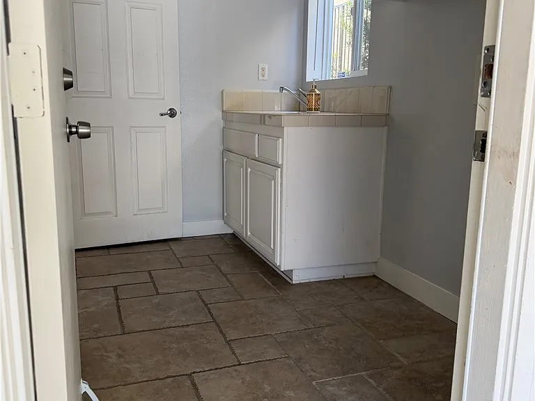20640 Pesaro Way — Photo 37