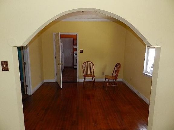4th image of 5173 Spain St