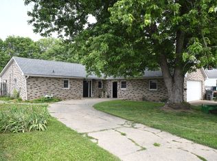 3327 Wayne Ave, Connersville, IN 47331