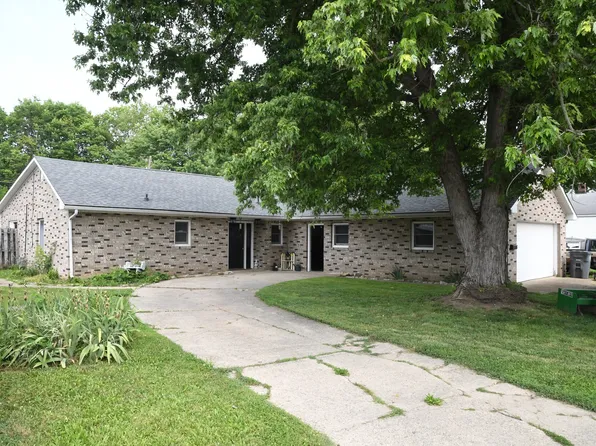 3327 Wayne Ave, Connersville, IN 47331