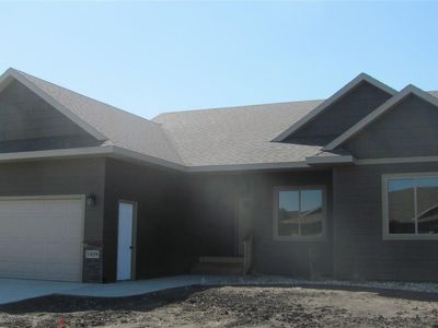 5409 S Sirocco Ave, Sioux Falls, SD, 57108