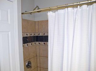 808 Webster Ct, Saint Louis, MO 63119