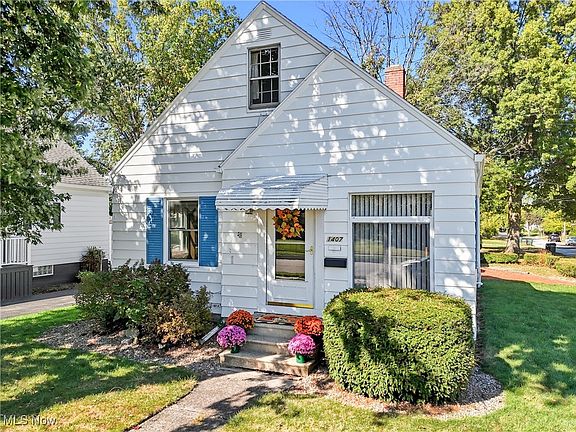 2nd image of 1407 Falls Ave