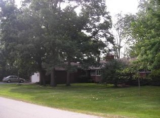 7801 W Oakridge Dr, Tinley Park, IL 60464