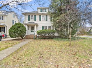 883 Madison St, Birmingham, MI 48009